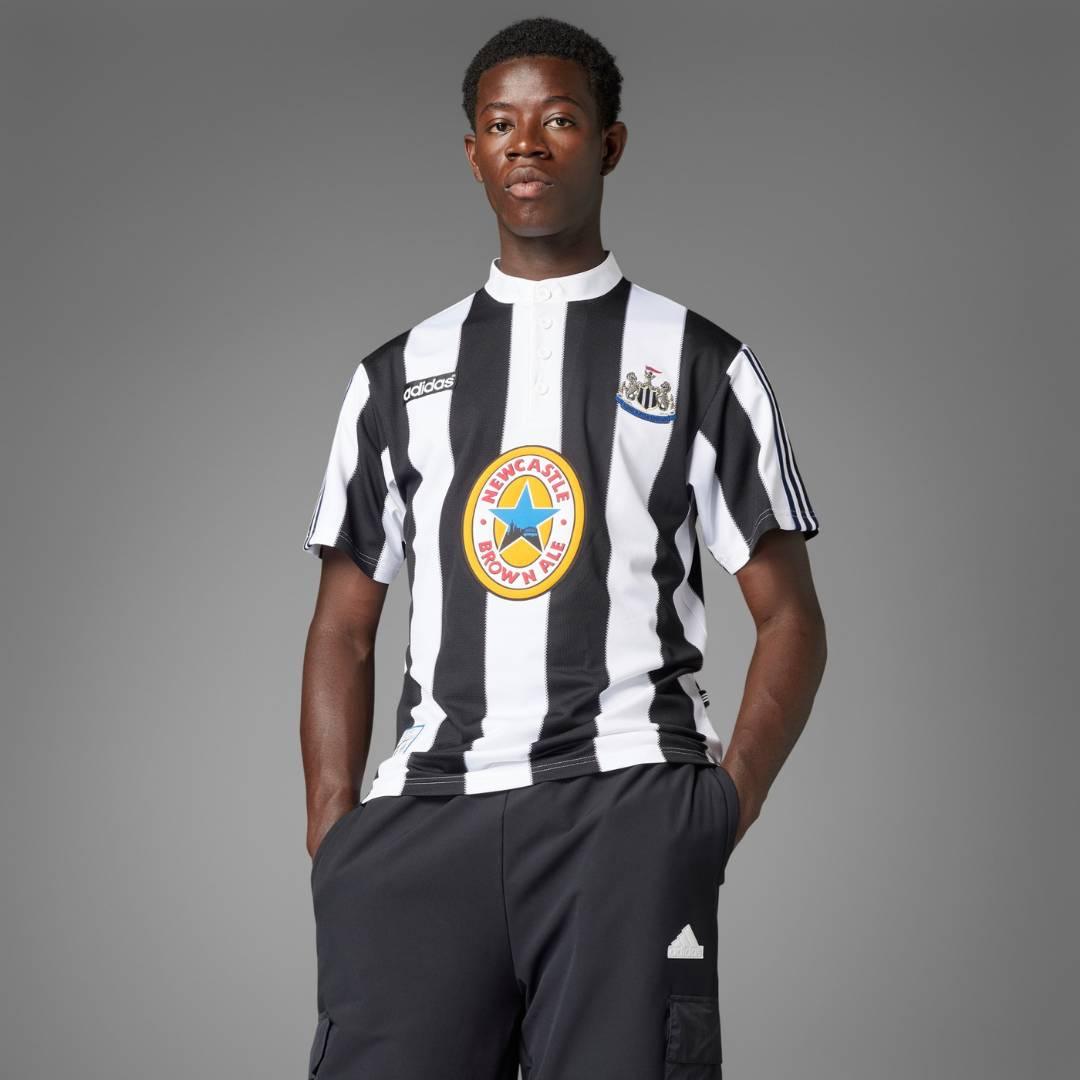 Retro kits - The Football Lab